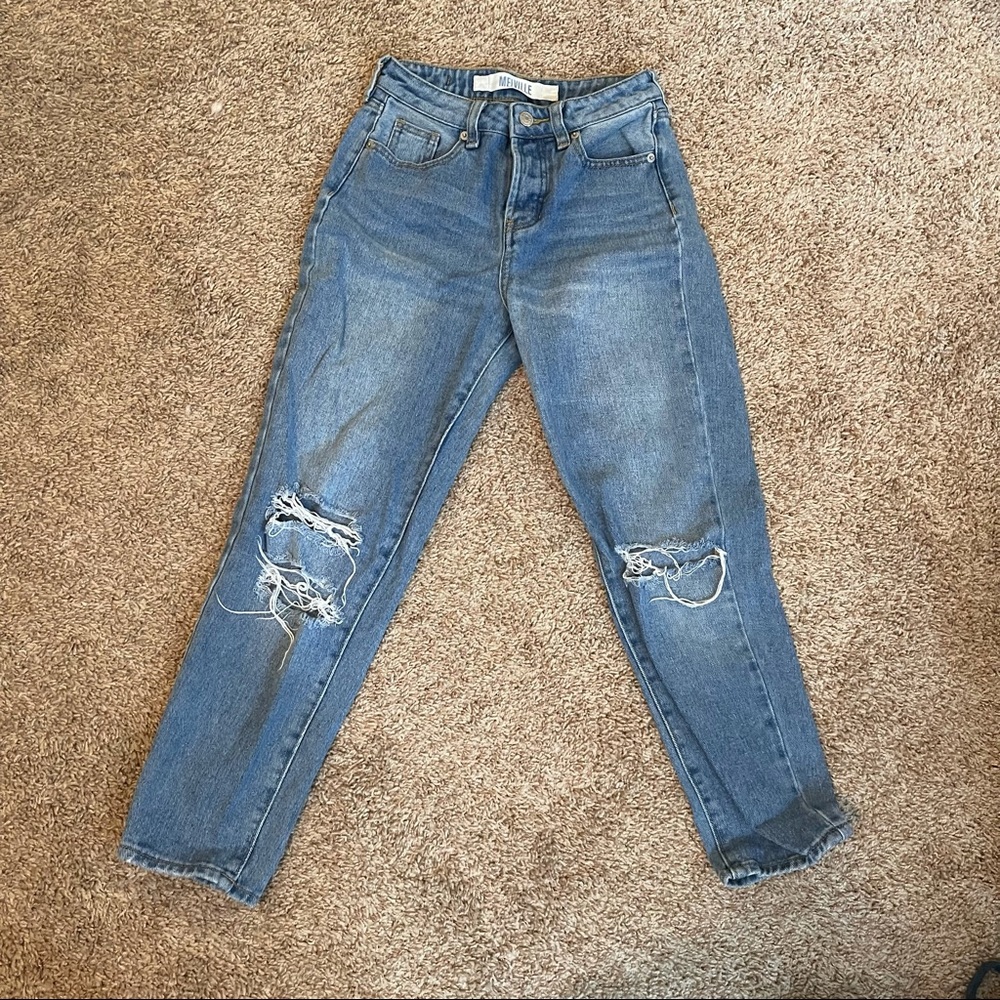 Brandy Melville distressed jeans